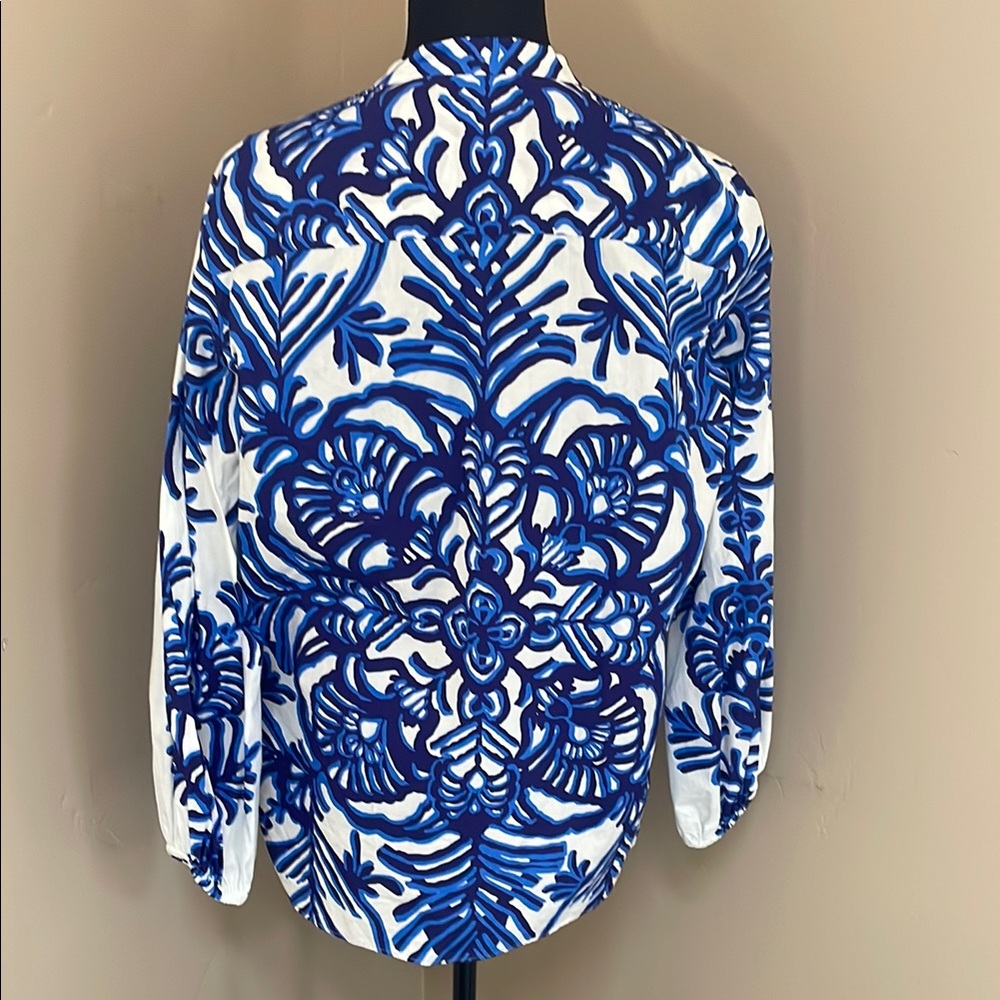Zara Blue and White Graphic Blouse with Mandarin Collar Size Large - Picture 6 of 8
